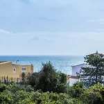 Horizonte Bed & Breakfast 4*